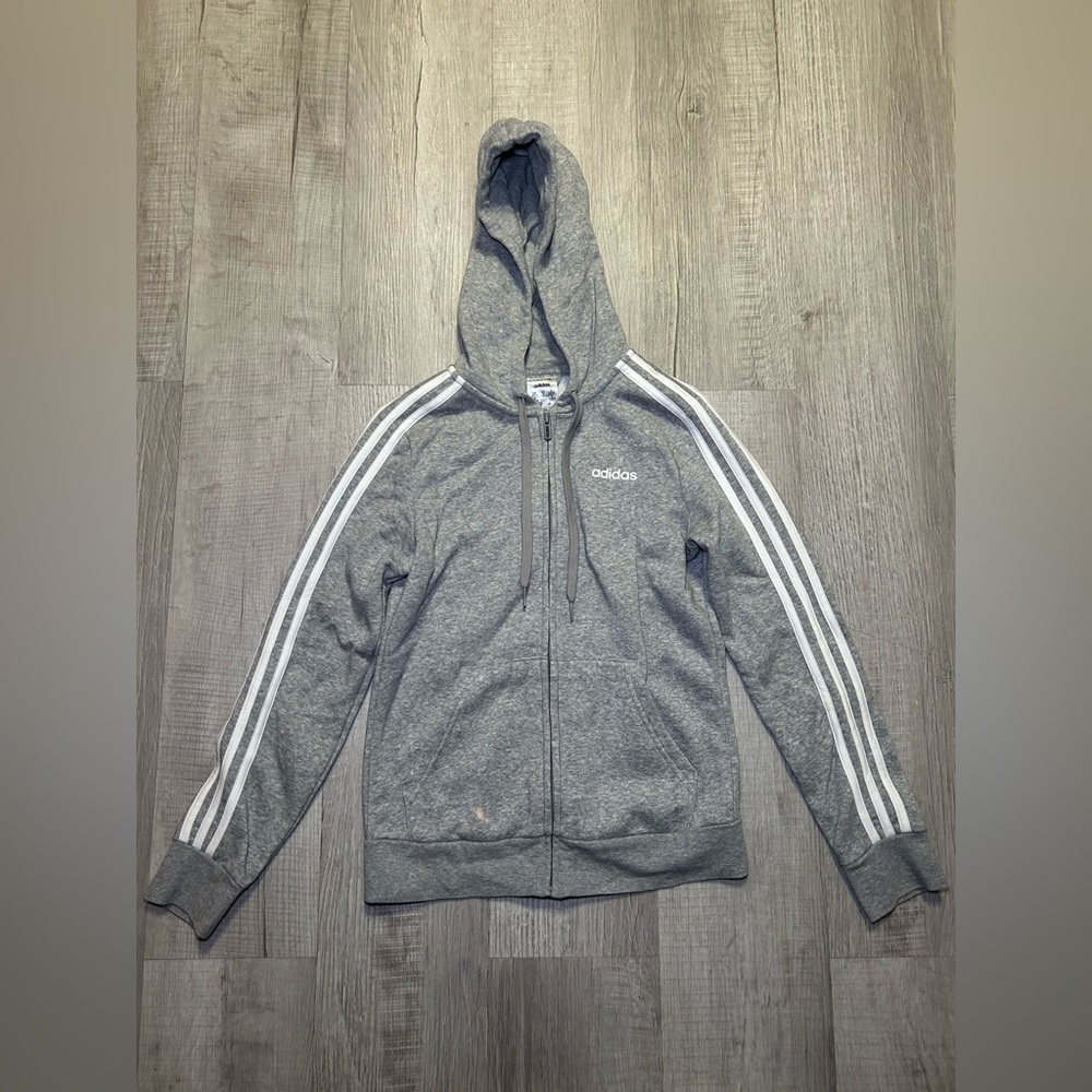 Adidas sweater